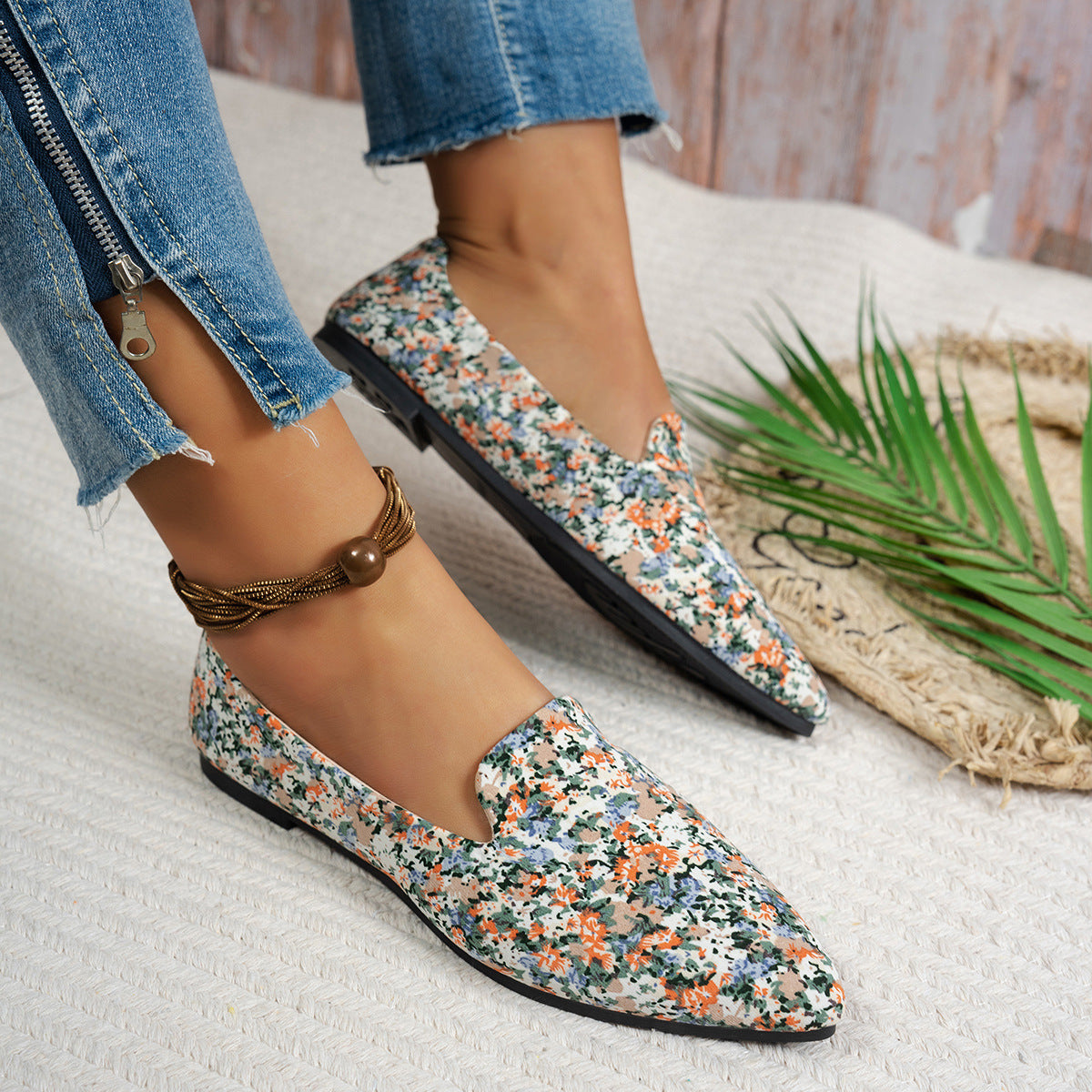 Women’s Flat Pointed-Toe Thin Shoes — Casual Everyday Flats