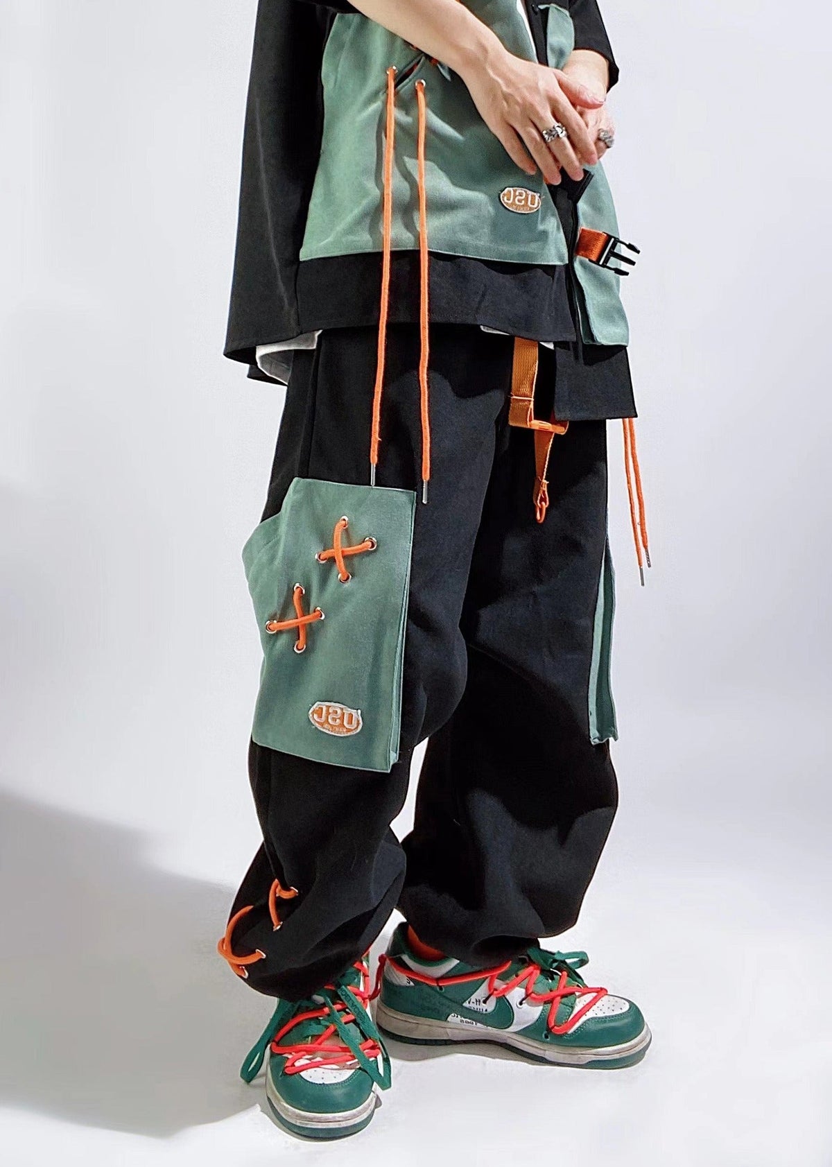 YEP5 UUC Laced Pants