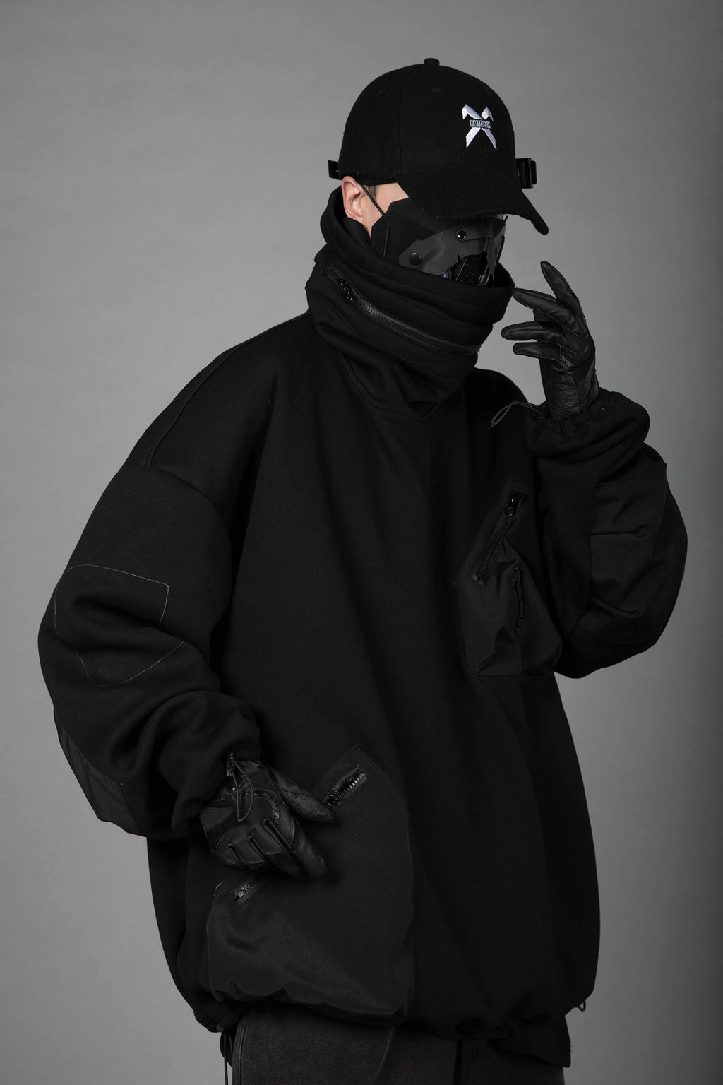 HiH33 Black Utility Hoodie
