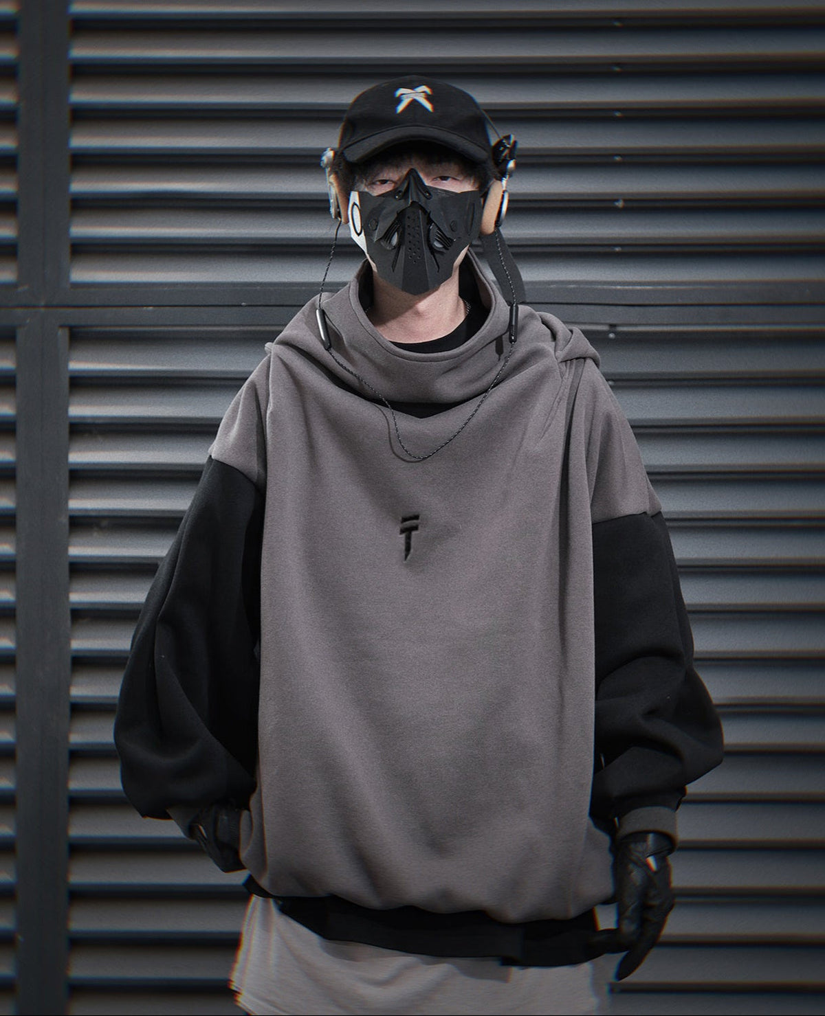 HiH51 Grey T-Tech Hoodie