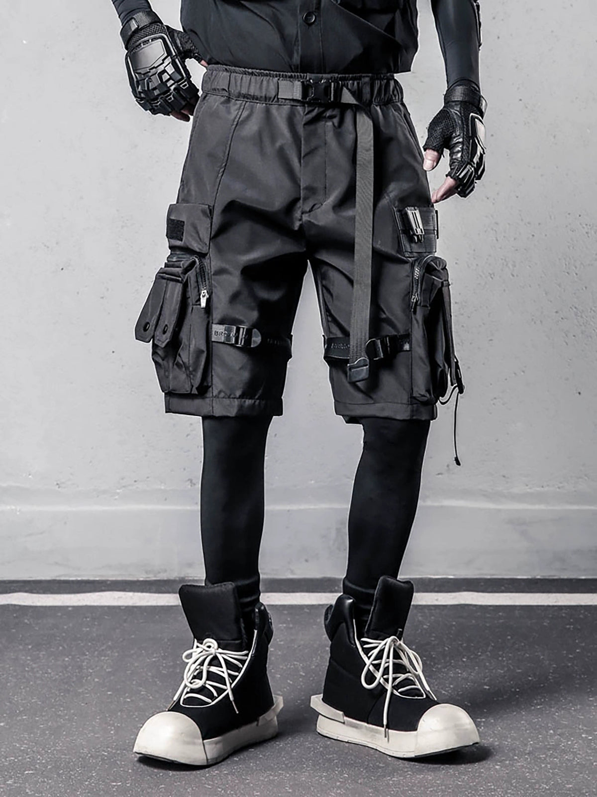 IBS509 Paratrooper Cargo Shorts