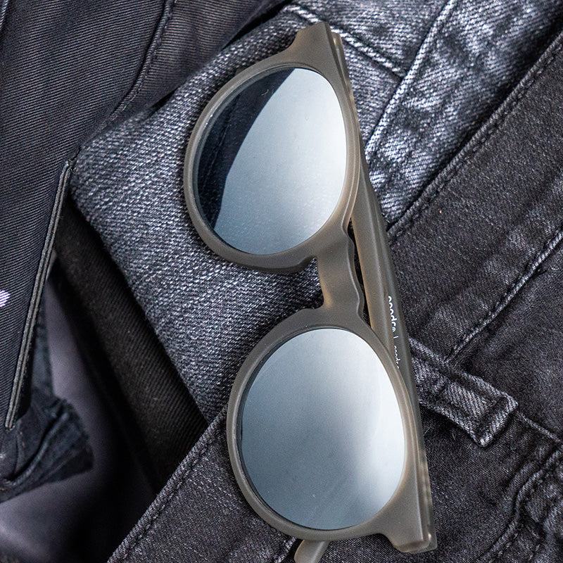 "They Were Out Of Black” Circle G Polarized Sunglasses