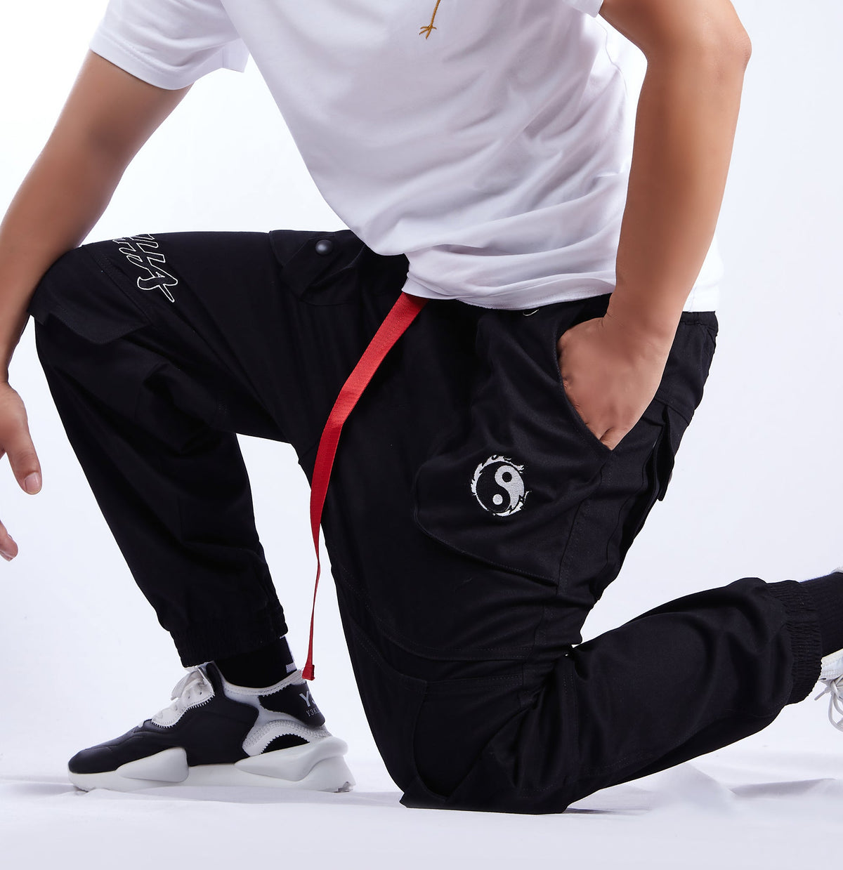 IBP332 Yin Yang Black Cargo Pants