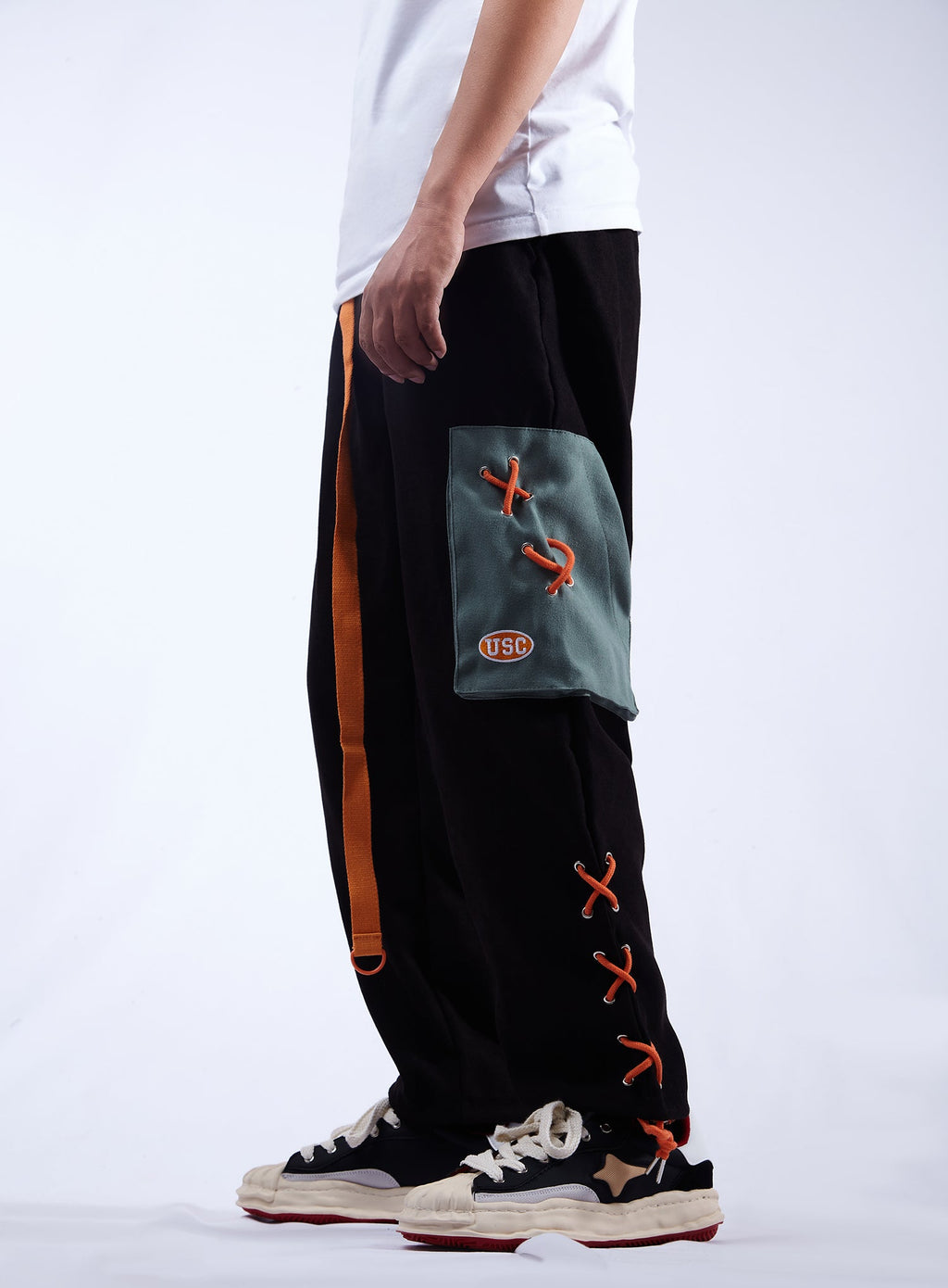 YEP5 UUC Laced Pants