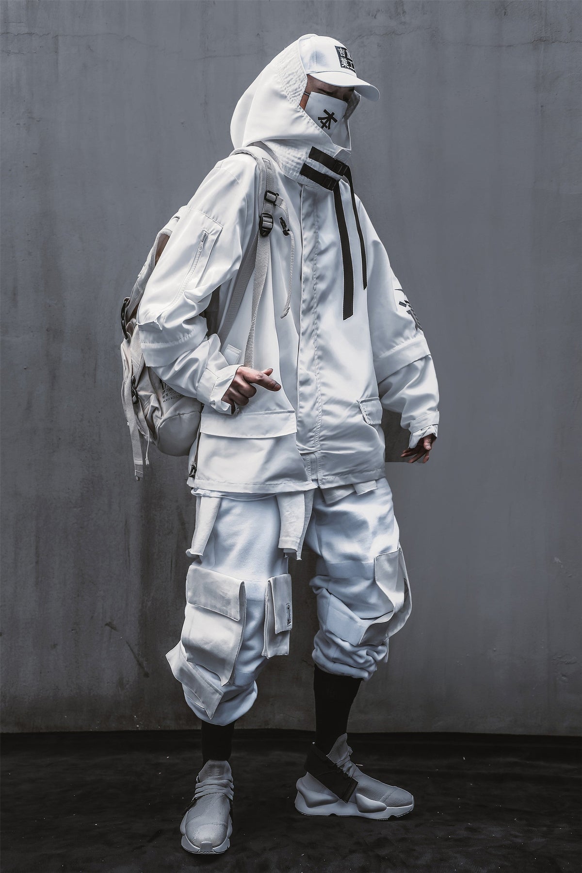 HiJ7 White Atom Bomb Jacket