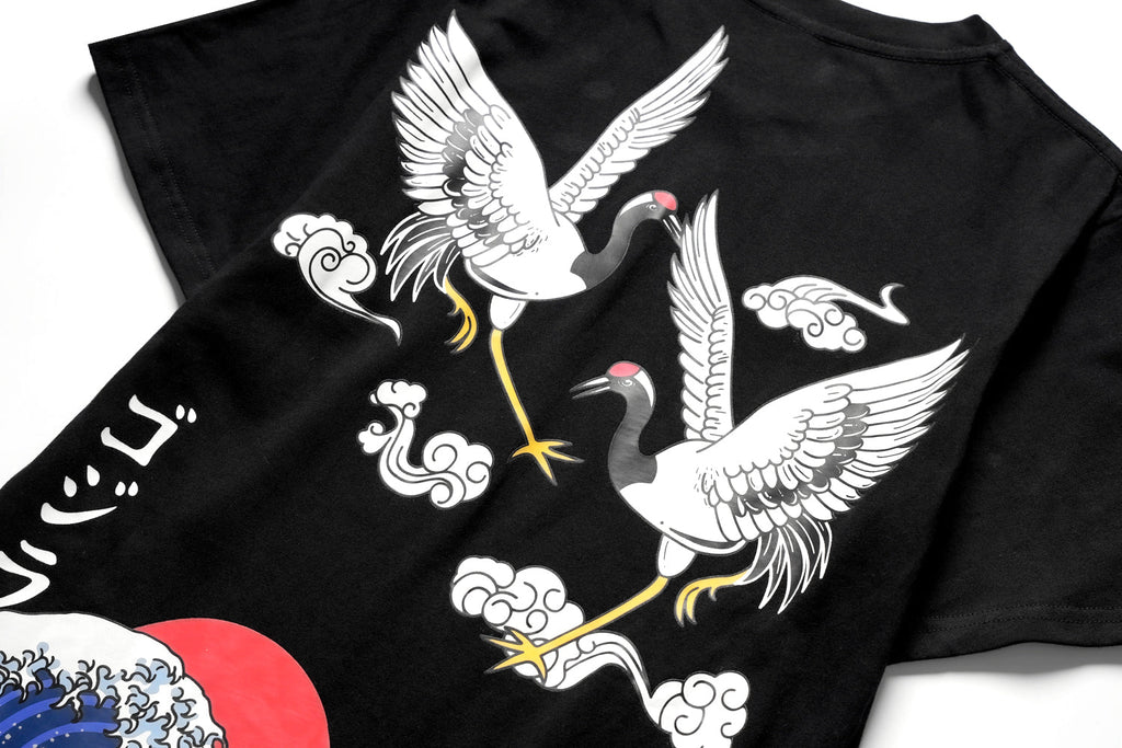 YeT028 Crane and Waves Tee