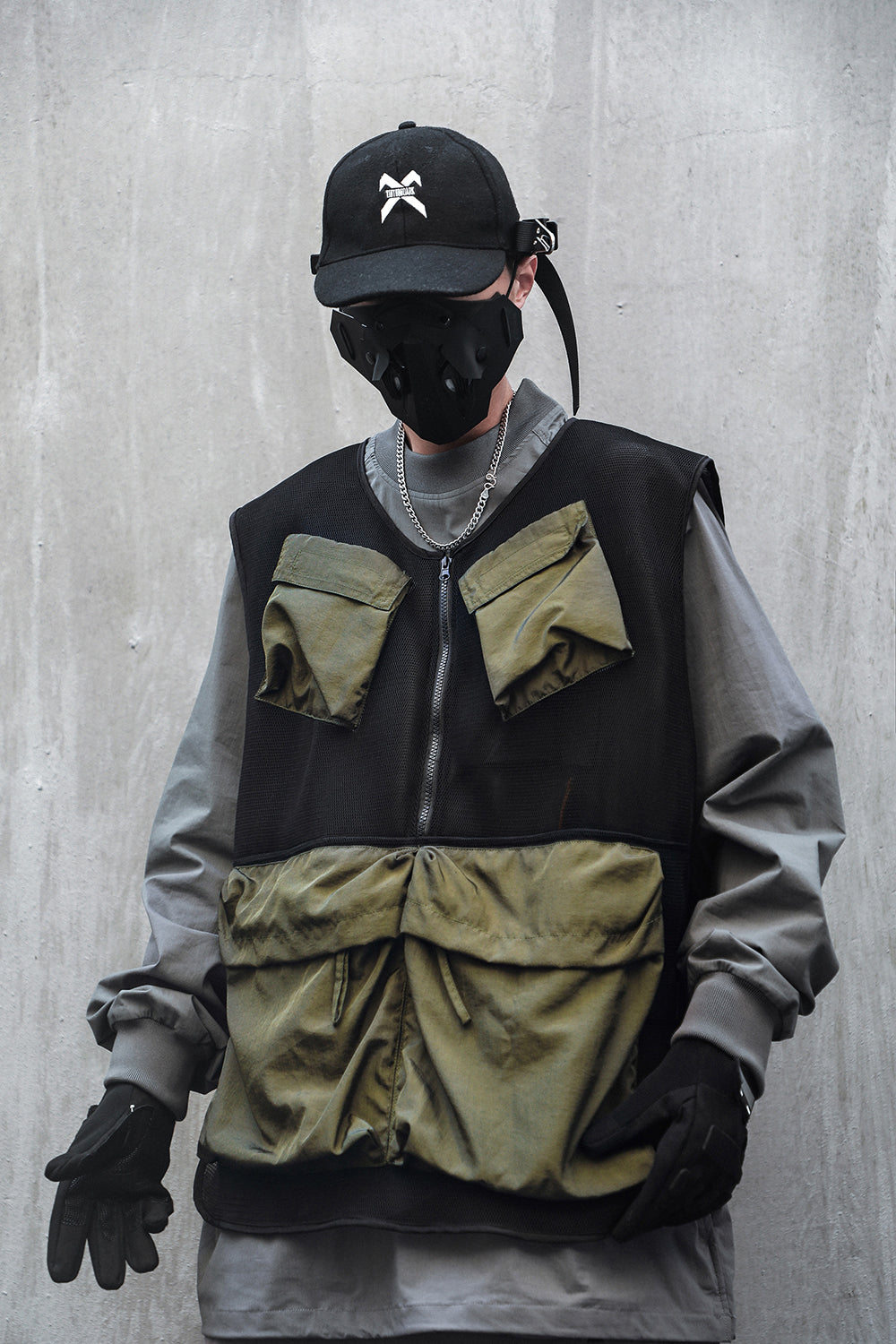 HiV1 Wilderness Vest