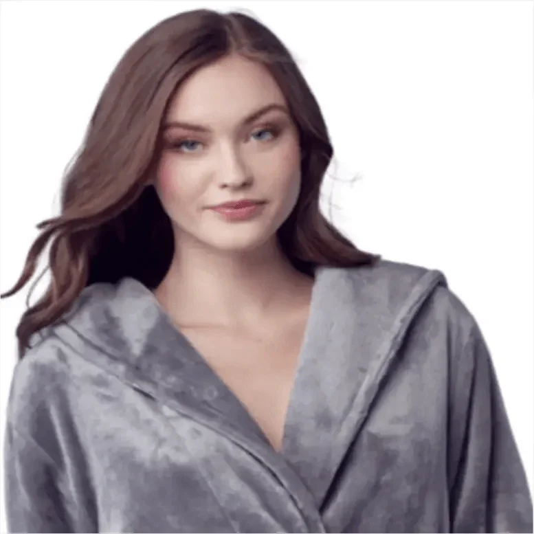 Women’s Plush Hooded Robe - Spa-Worthy Comfort at Home